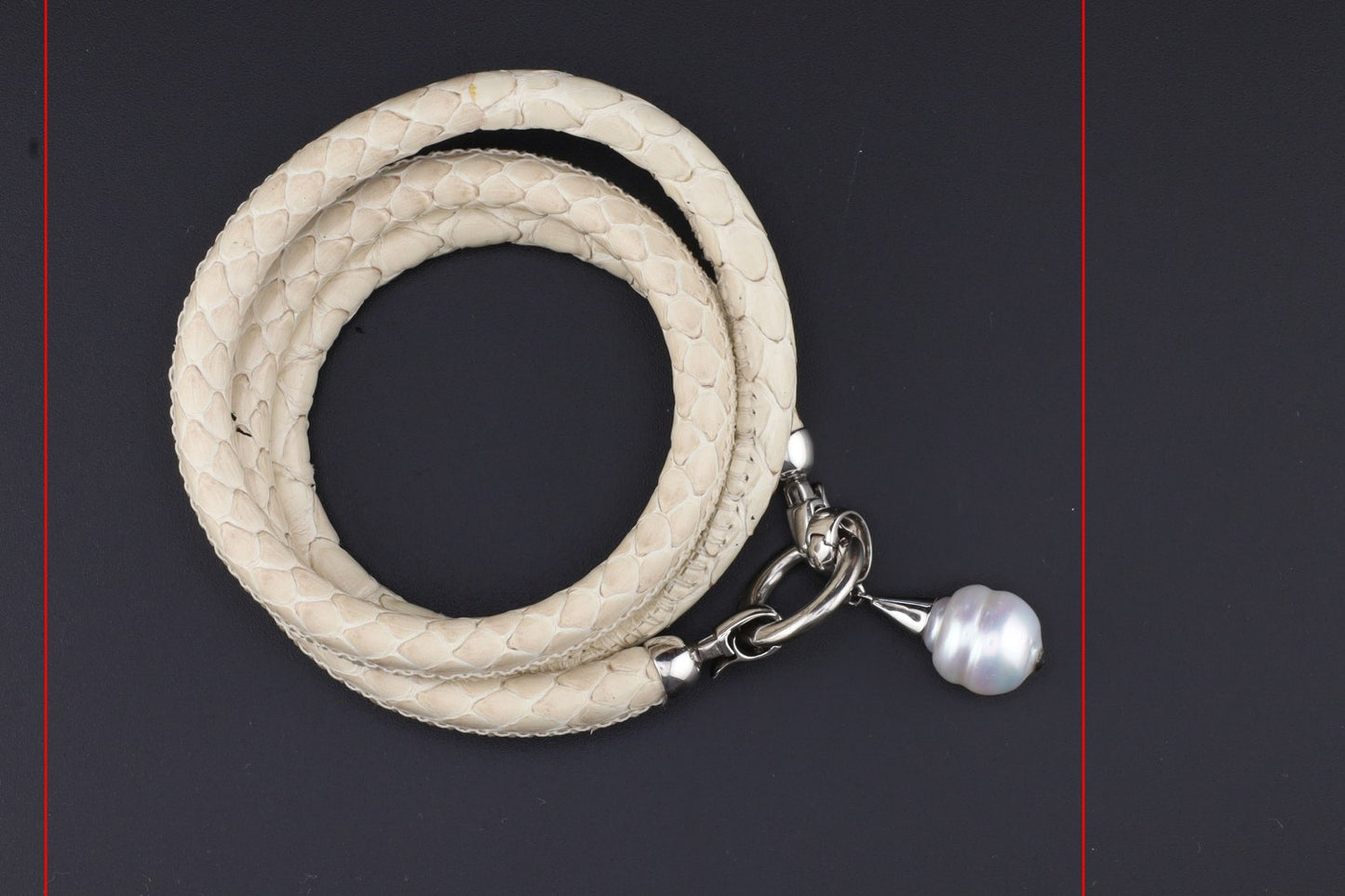 Armband Leder hellbraun Perle