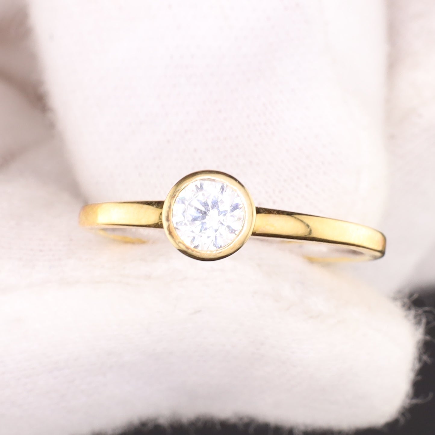 Ring Zirkonia  - Größe / Maß 54