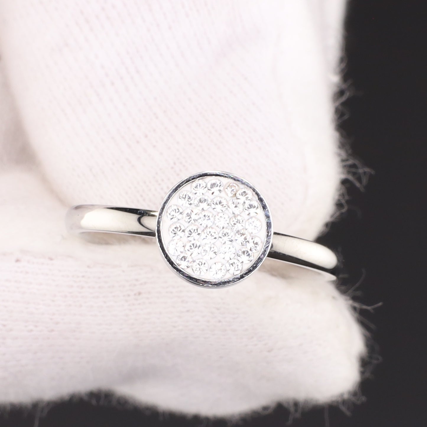 Ring mit Swarovski Kristall - Größe / Maß 54