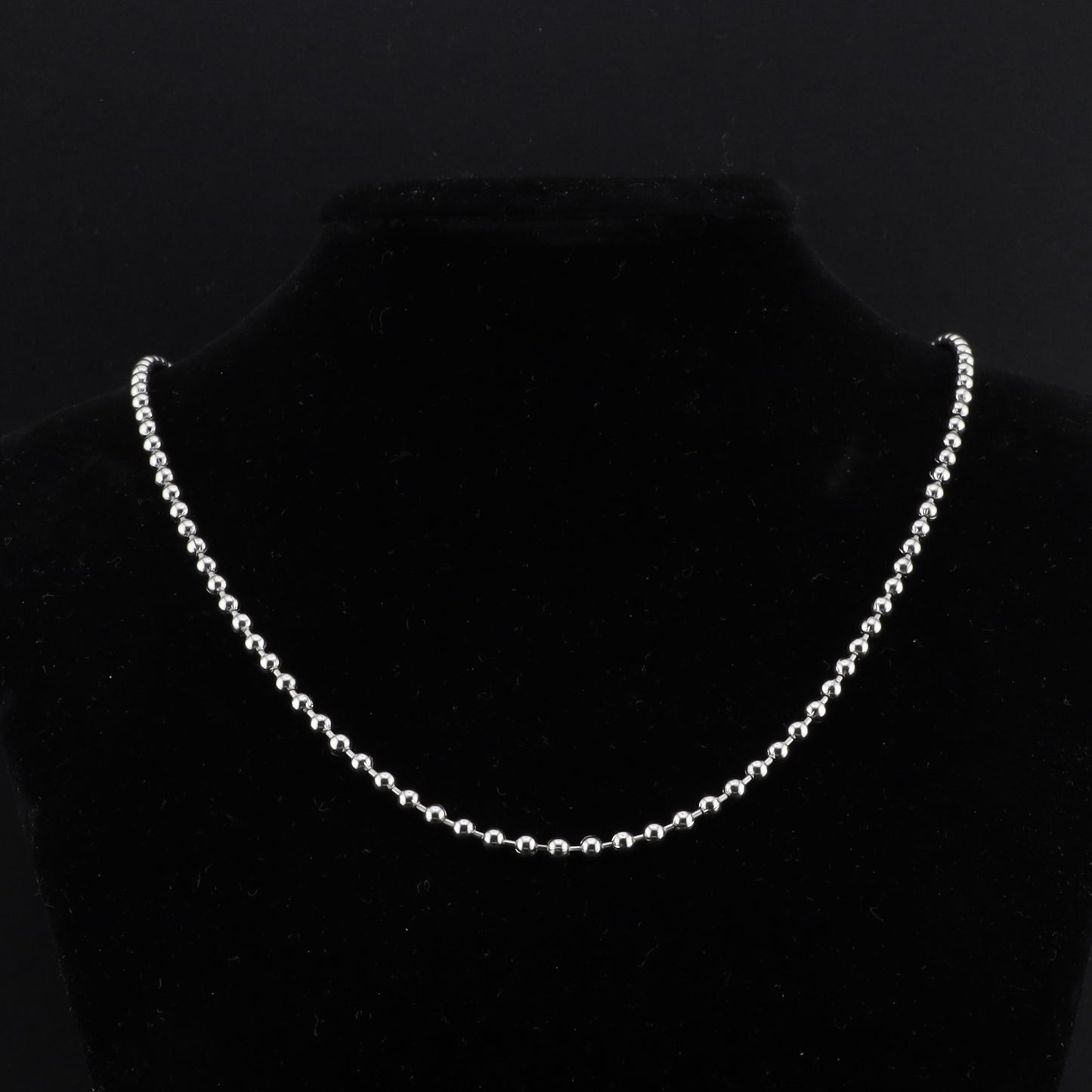 Konvolut 4 Stück - Kugelkette 55cm