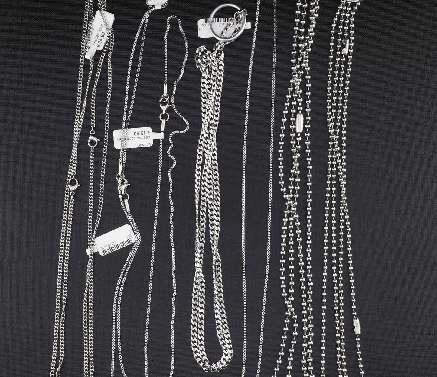 Konvolut 10 Stück - Colier