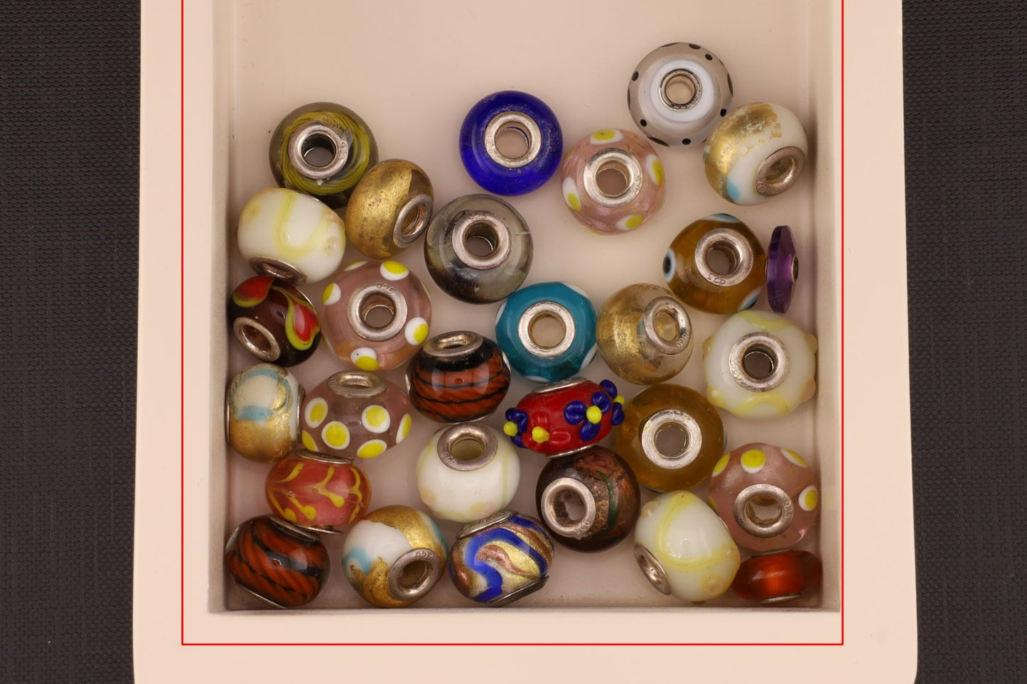 Konvolut Glasbeads - ca. 30 Stück