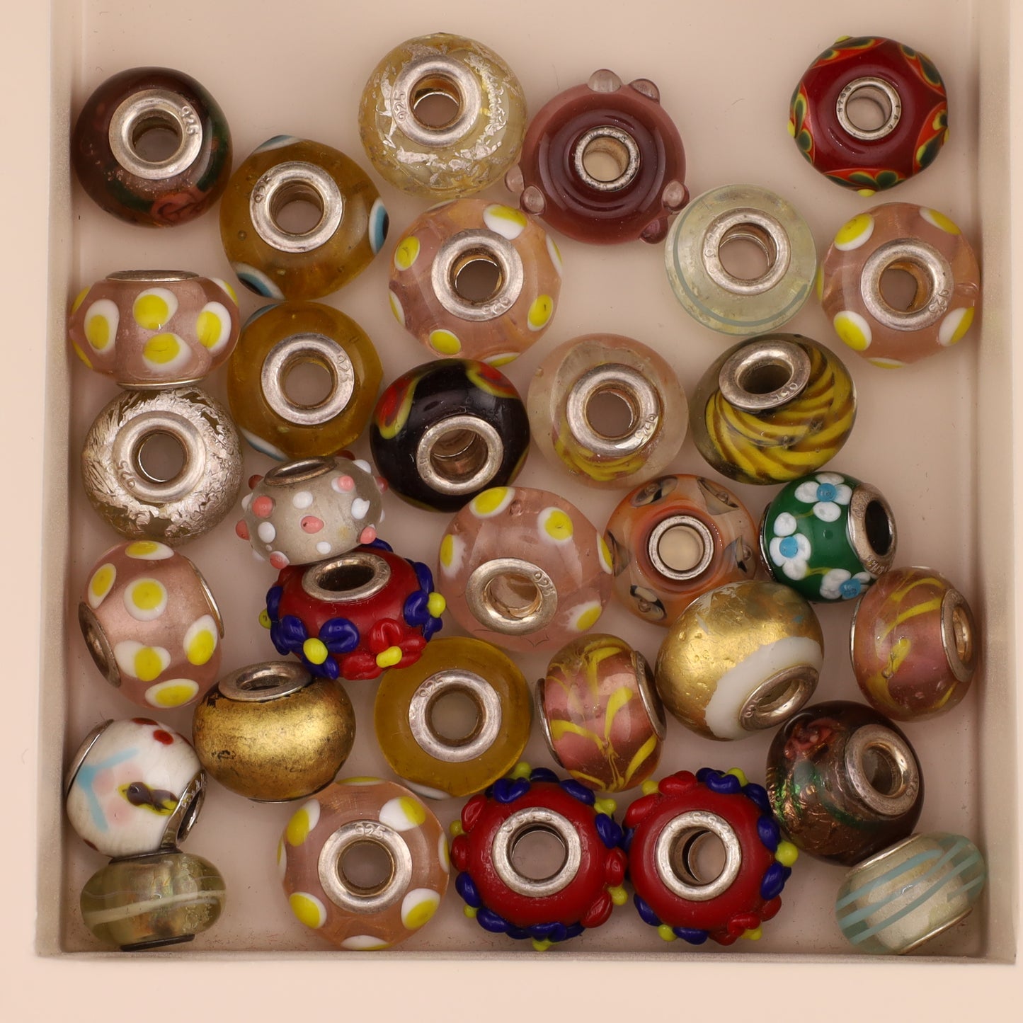 Konvolut Glasbeads - ca. 30 Stück