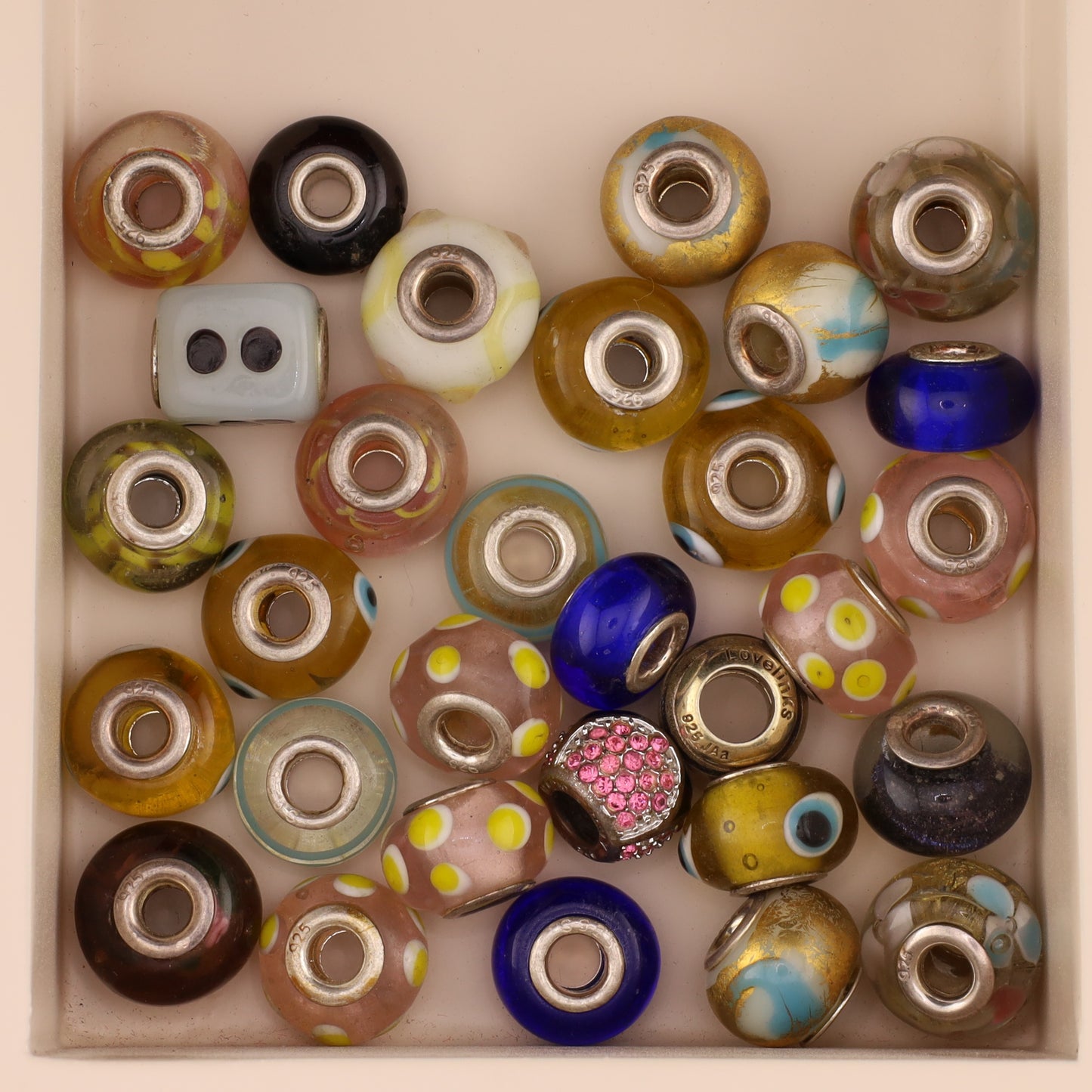 Konvolut Glasbeads - ca. 30 Stück