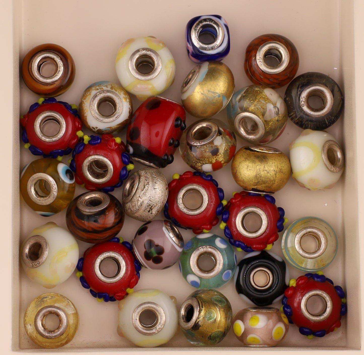 Konvolut Glasbeads - ca. 30 Stück