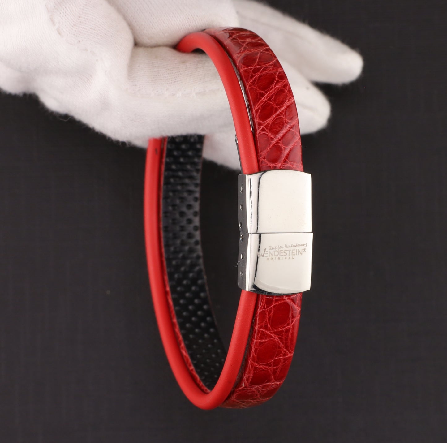 Armband Alligator Redheart