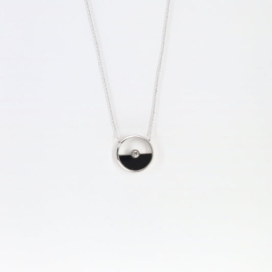 Halskette mit Anhänger