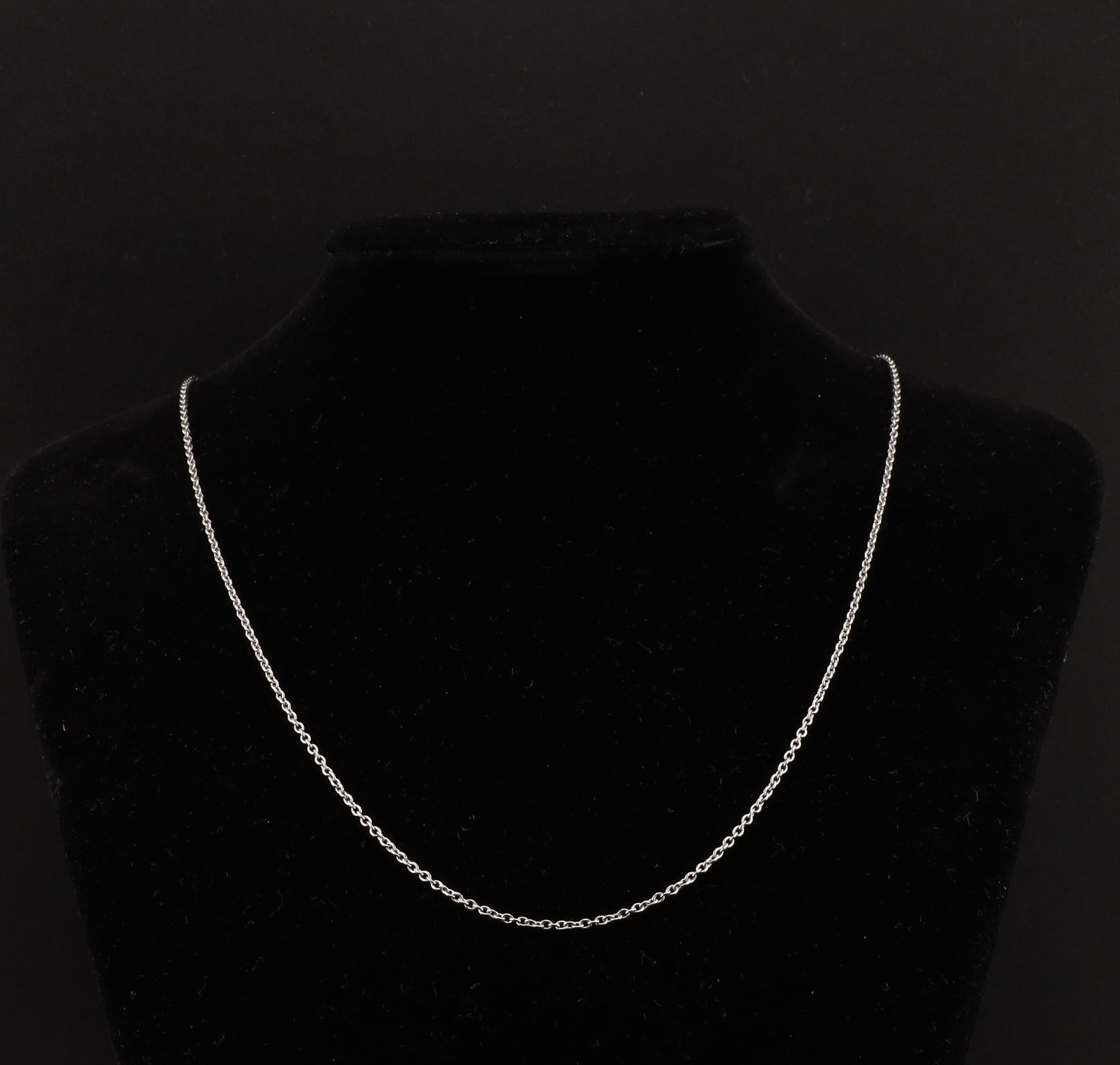 Konvolut 9 Stück - Kette 65cm