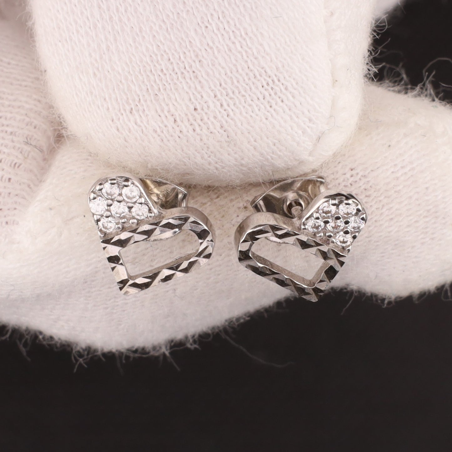 Ohrstecker Herz goldfarben