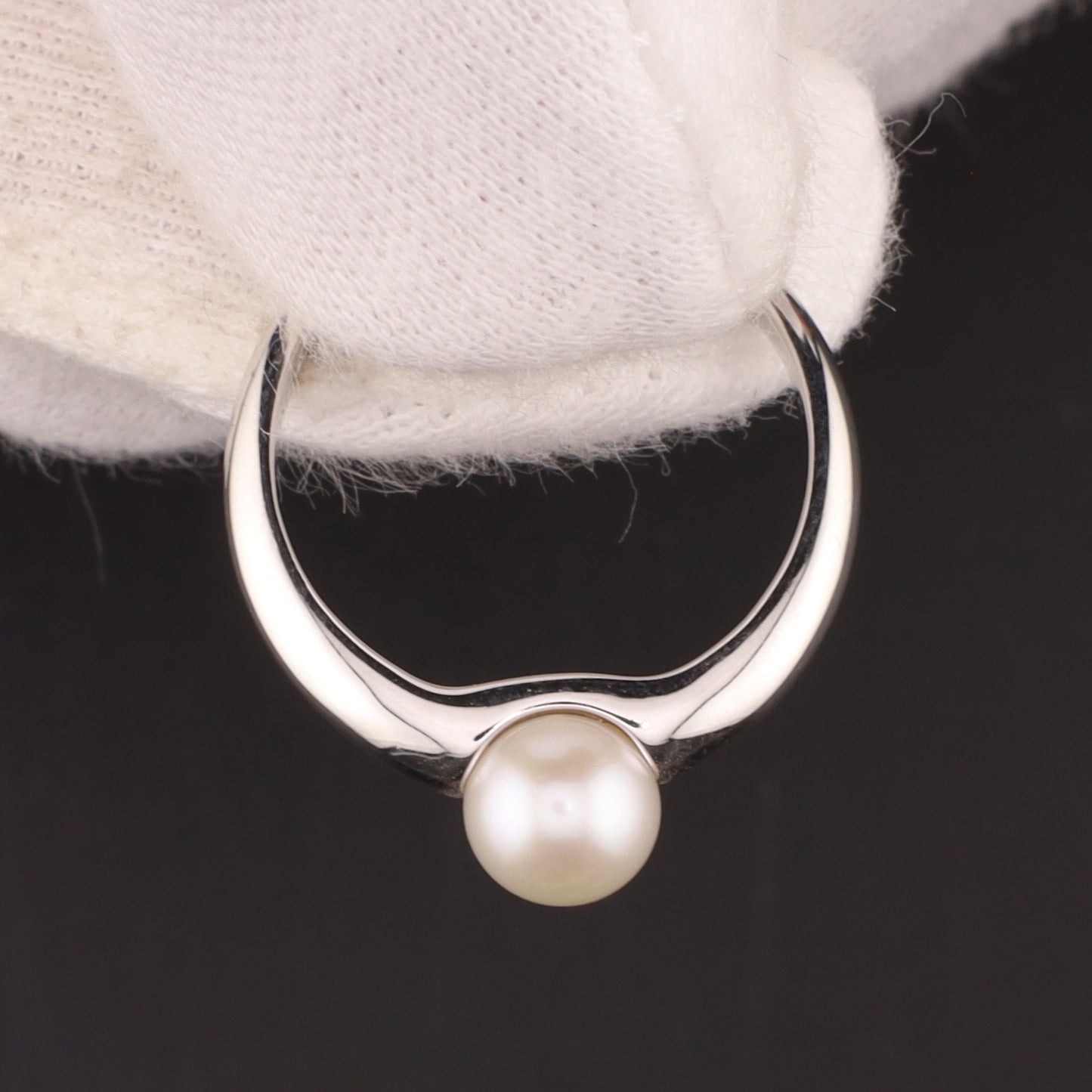 Ring mit Perle - Größe / Maß 54